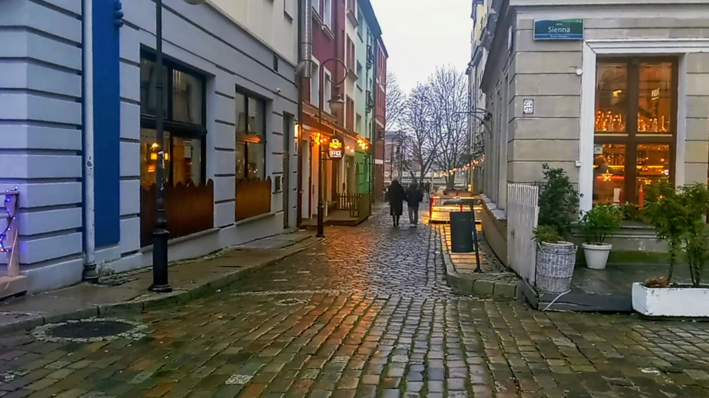 Podzamcze z płatnym parkowaniem