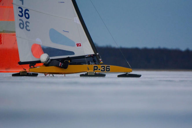 Karol Jabłoński mistrzowsko kończy sezon bojerowy
