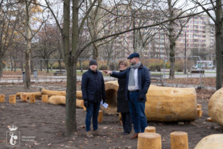 Kontrowersyjny plac zabaw na Bródnie