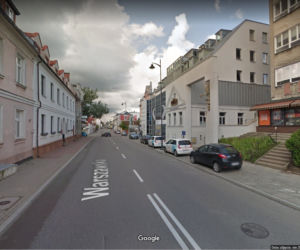 5. Parkowanie aut na chodnikach