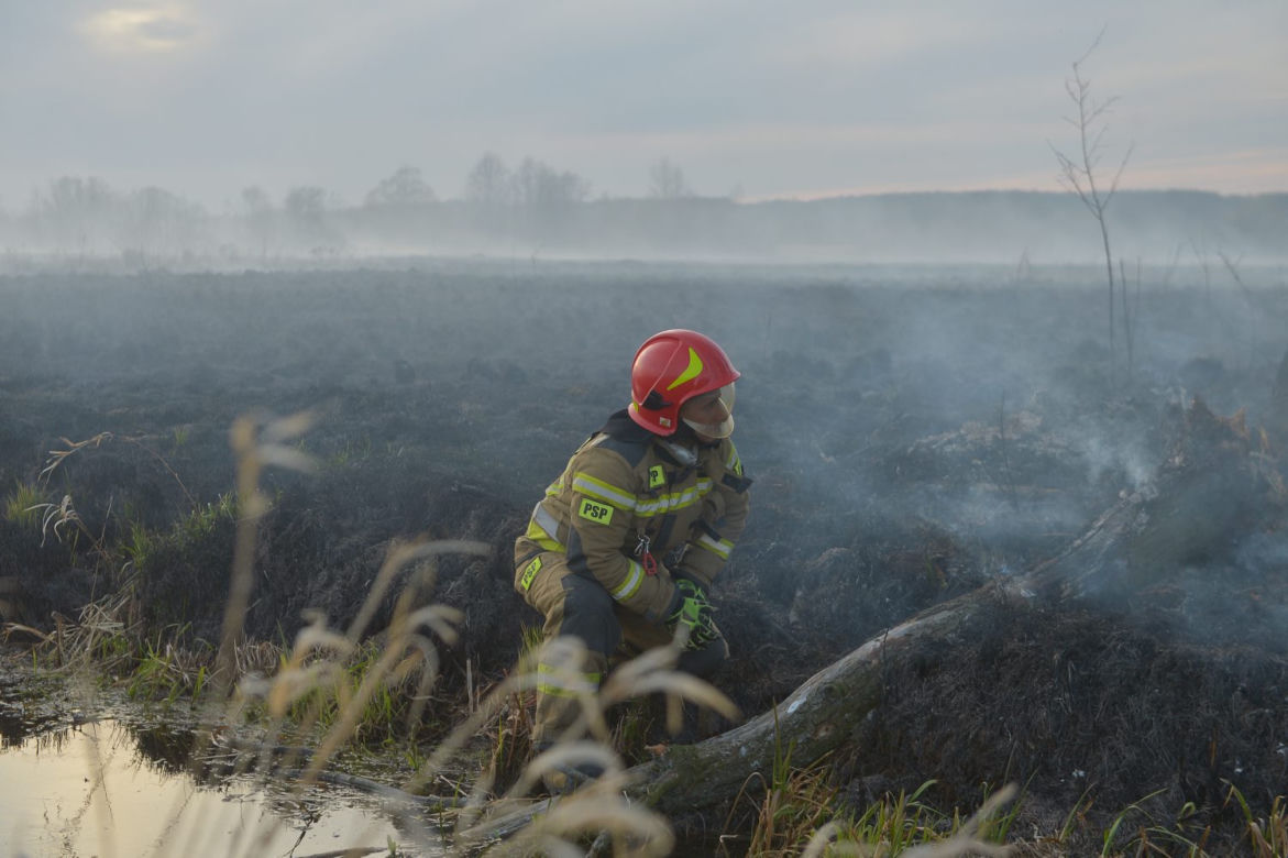 Groźny pożar w Białobrzegach