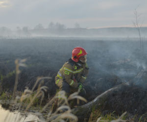 Groźny pożar w Białobrzegach