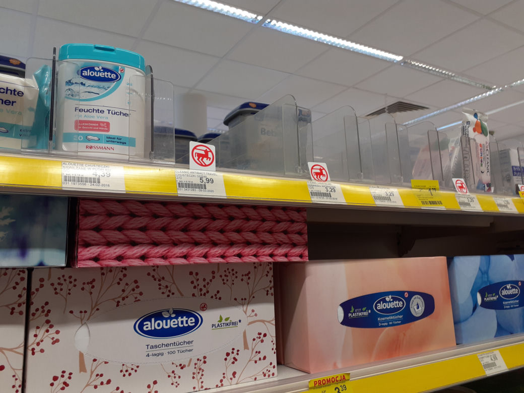 Brka chusteczek antybakteryjnych - drogeria