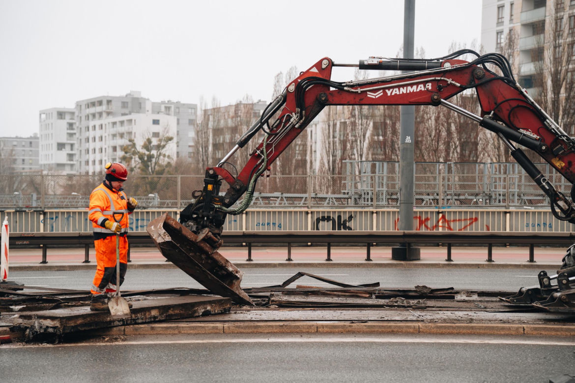 Potężne utrudnienia komunikacyjne w Warszawie. Tramwaje nie pojadą tamtędy przez dwa miesiące