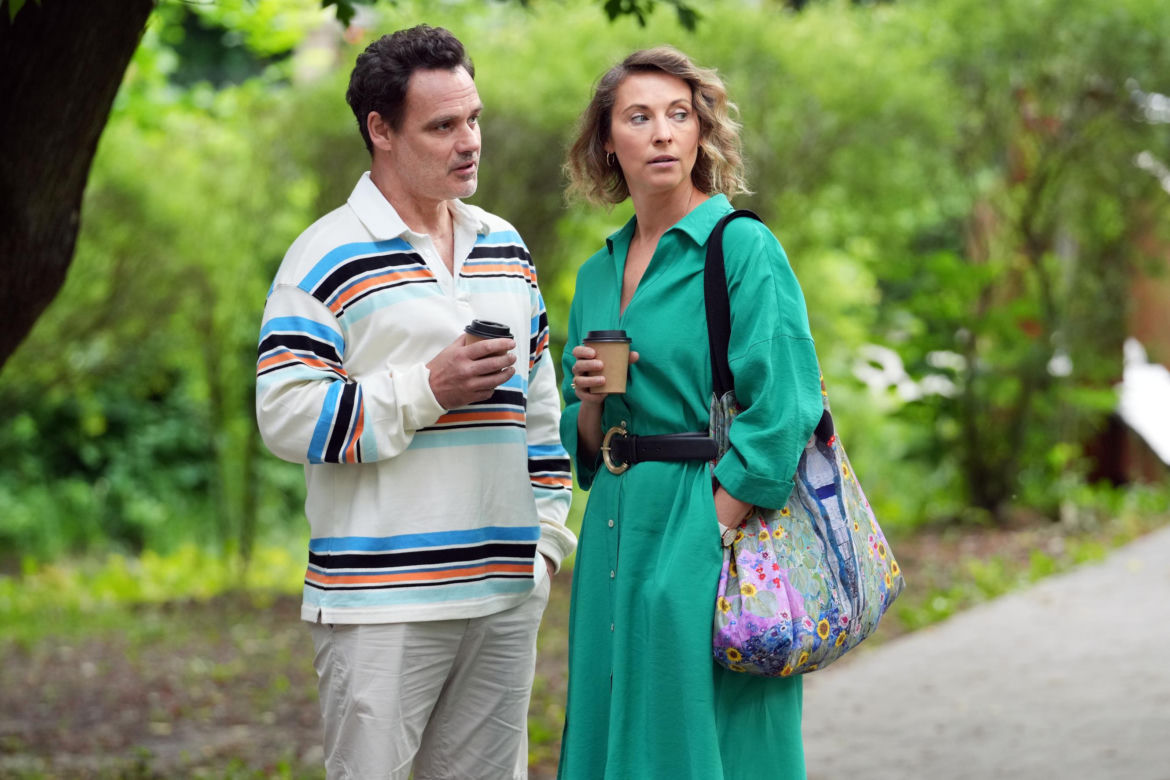 Barwy szczęścia odc. 3085. Beata (Anita Jancia- Prokopowicz), lekarz Karol Czubak (Jan Wieczorkowski)	