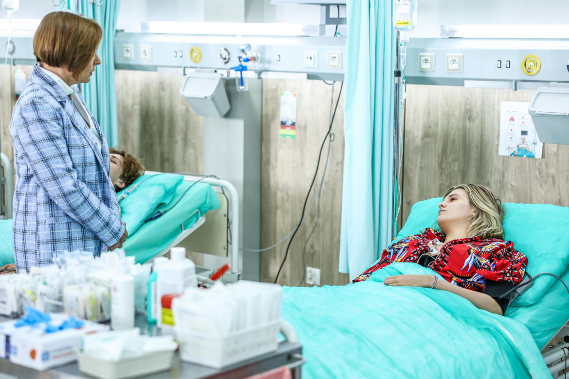 "Szpital św. Anny", odcinek 87: Strzelanina przed szpitalem! Postrzelona pielęgniarka walczy o życie