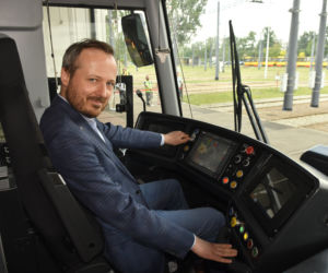 Tramwajarze budują i kupują na potęgę. Wydają pieniądze mimo kryzysu