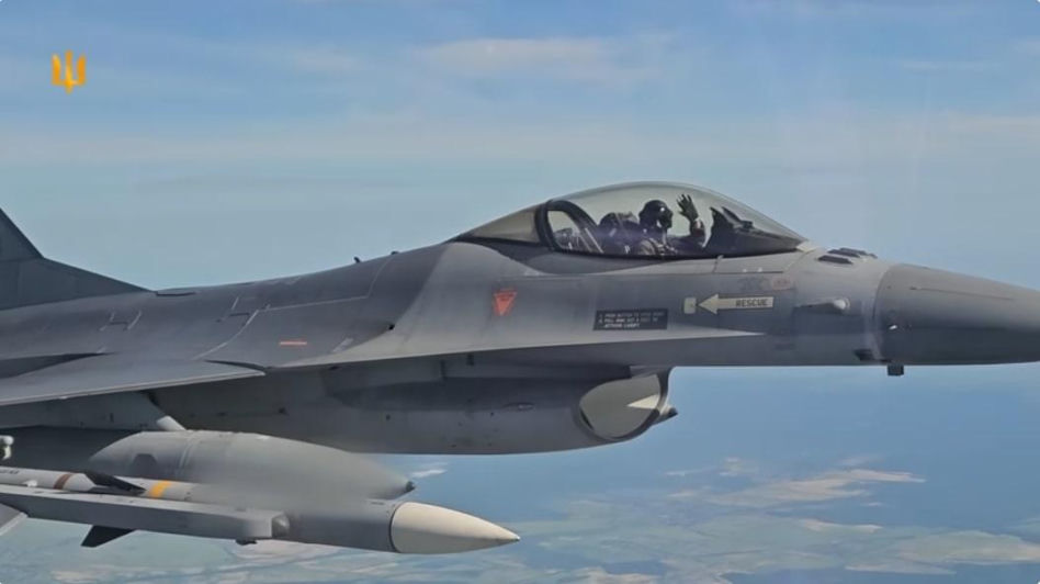 Ukraińskie F-16 na froncie. Taktyka z Zachodu nie wystarczyła, piloci stworzyli własną