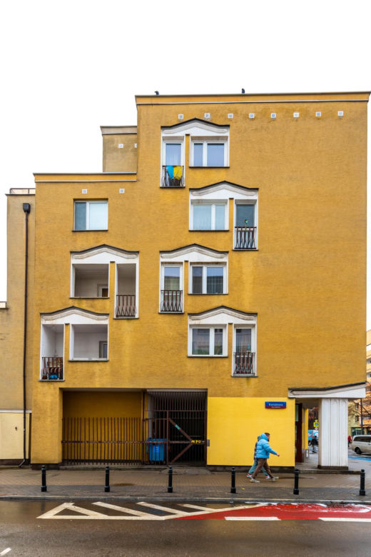Blok na Madalińskiego 55 w Warszawie