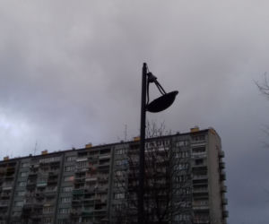 Uszkodzone oświetlenie uliczne w Bieńczycach
