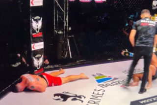 Skandaliczny finał walki „Daro Lwa”! Dostał kopnięcie w parterze? Wrzaski w klatce