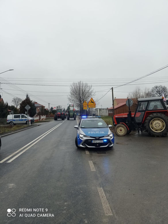 Strajk rolników w Krakowie i Małopolsce. Ciągniki blokują ulice w miastach