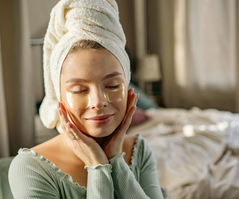 Te zasady pielęgnacji warto wprowadzić w 2026 roku. Dzięki nim skóra rozbłyśnie i odżyje 