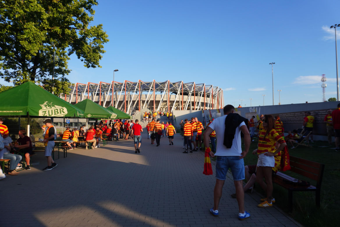 Jagiellonia-Poniewież. Liga Mistrzów i Eska Summer City na Stadionie Miejskim w Białymstoku