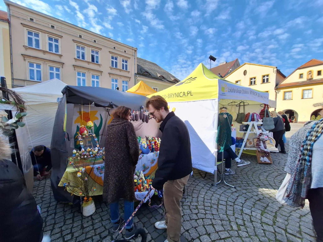 Jarmark wielkanocny w TarnowskIch Górach ZDJĘCIA