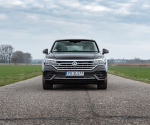 Volkswagen Touareg R Line 4.0 V8 TDI 422 KM