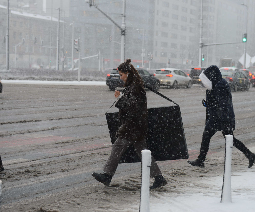 Wielka śnieżyca nadciąga do Warszawy. Spadnie nawet 15 cm śniegu! Będzie paraliż?!