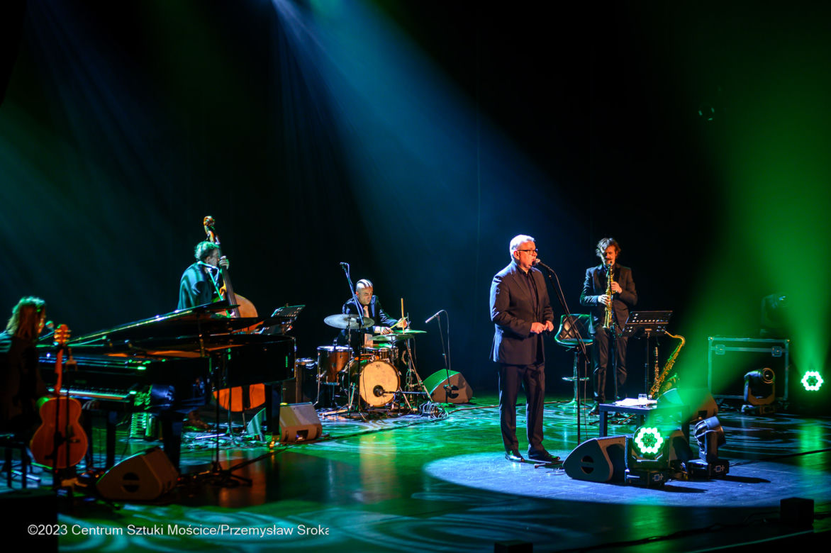 Koncert Artura Andrusa w Centrum Sztuki Mościce