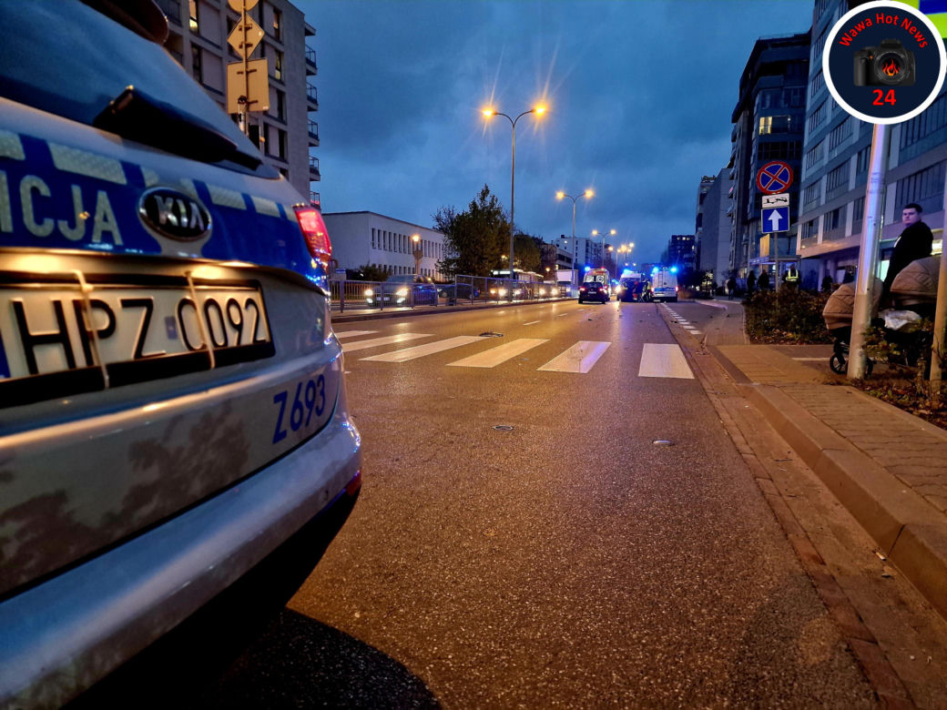 Warszawa. Śmiertelne potrącenie 15-latki na przejściu dla pieszych. Nastolatka, pomimo reanimacji, zmarła