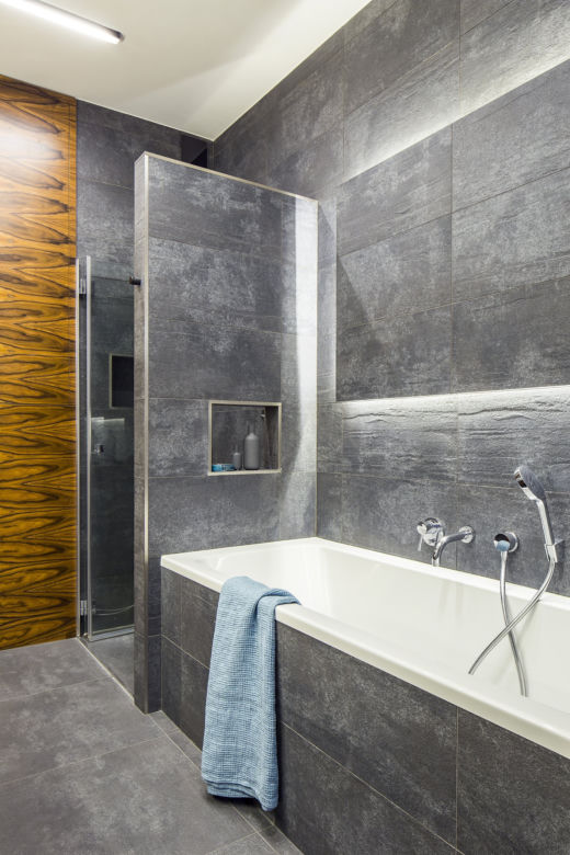 Łazienka elegancka – fornir plus beton (1)