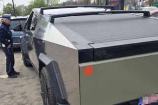 Policja w Lublinie zatrzymała kierowcę Cybertrucka