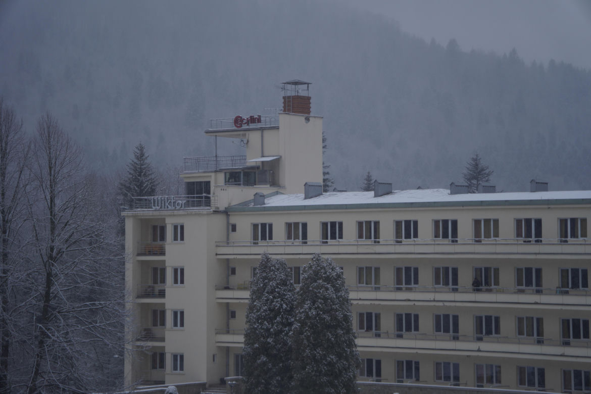 Niegdyś luksusowe, dziś świecące pustkami. Małopolskie uzdrowisko marzy o powrocie do czasów świetności 