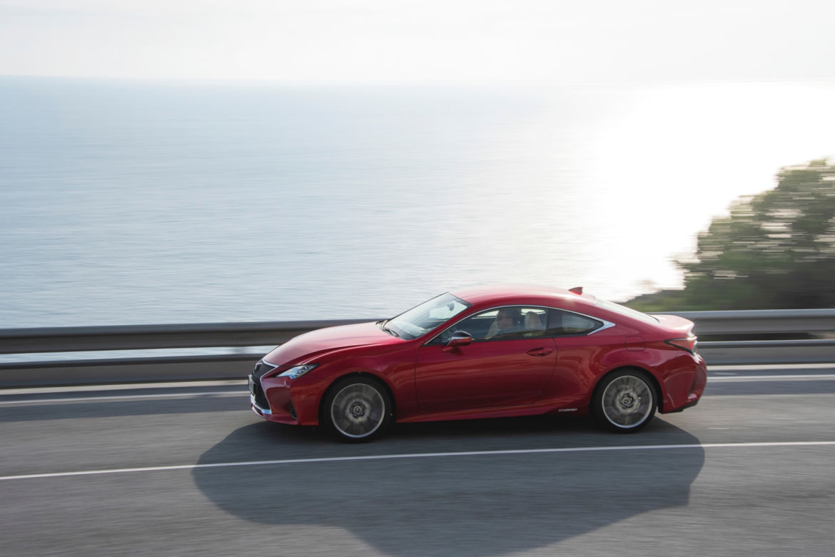 Lexus RC 300h Prestige lifting 2019