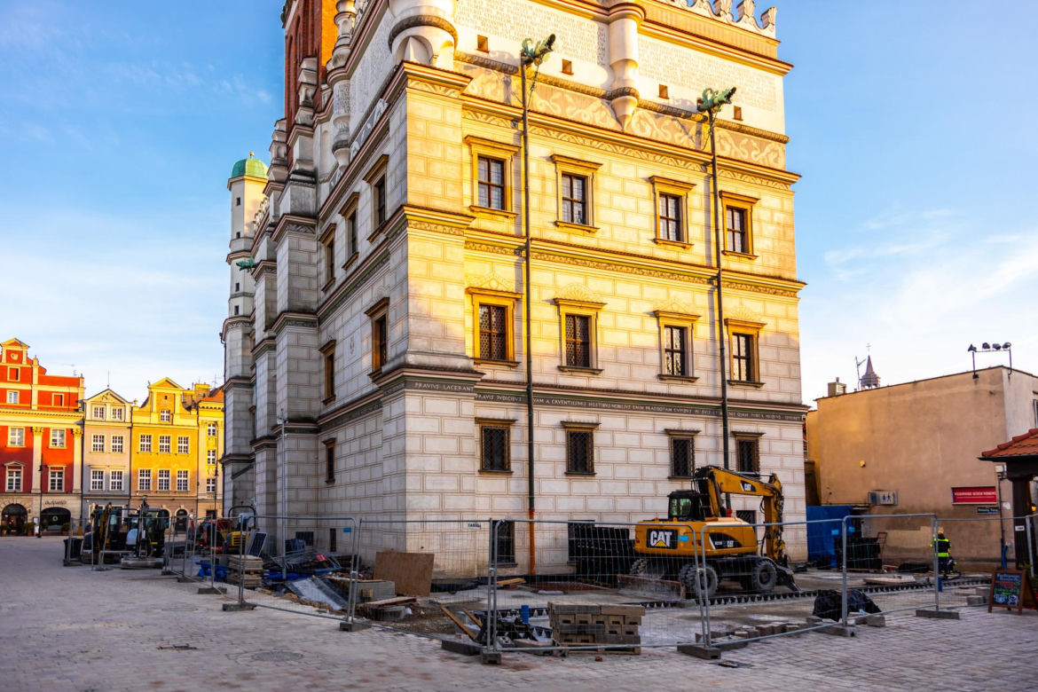 Efekty remontu Starego Rynku w Poznaniu