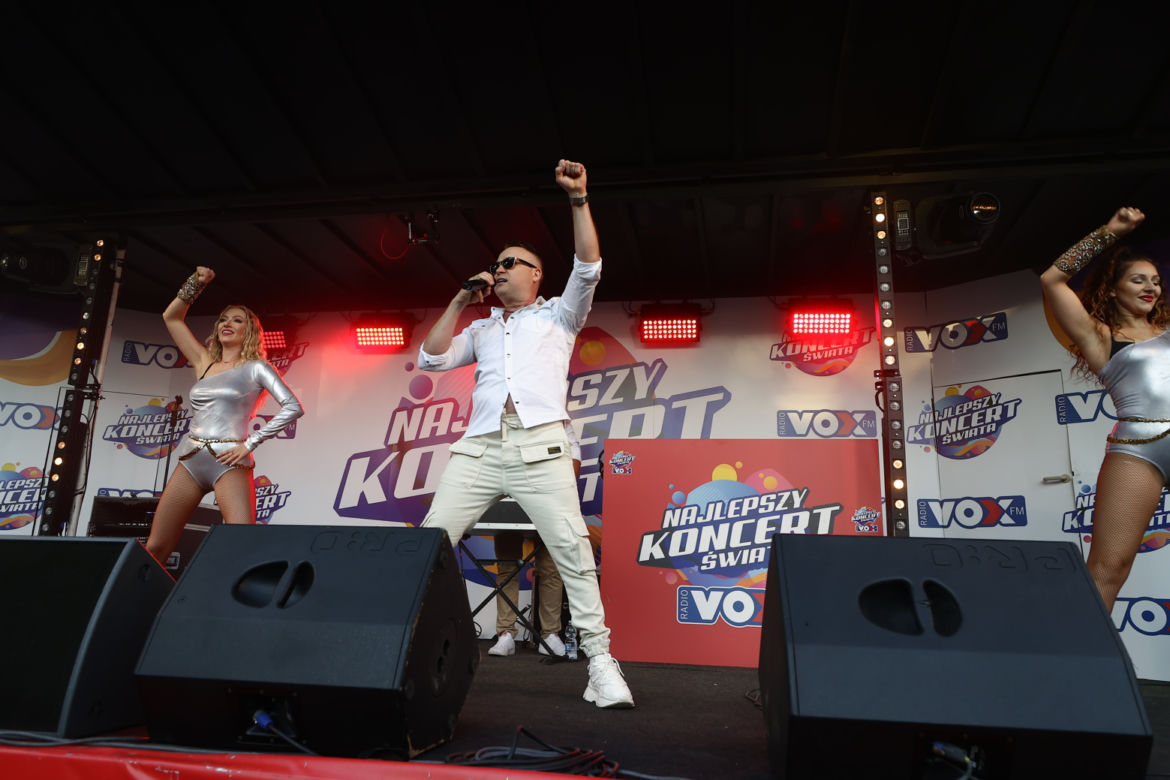 Najlepszy Koncert Świata 2022: Fenomenalne występy gwiazd disco-polo! Zobacz naszą relację z Warszawy
