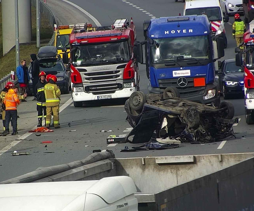 Poważny wypadek na wschodniej obwodnicy Krakowa