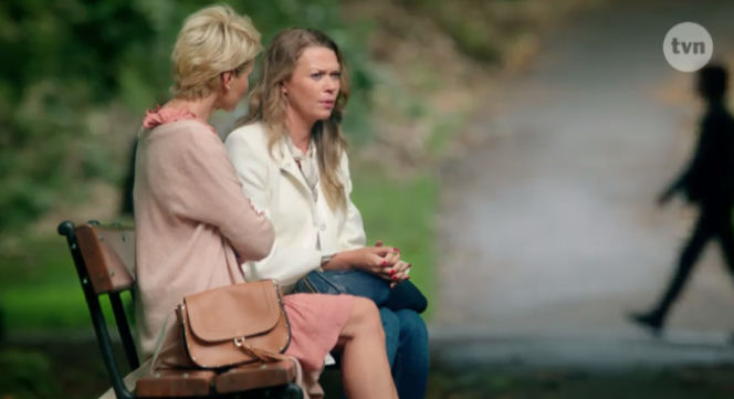 Druga szansa 2 sezon, Monika (Małgorzata Kożuchowska), Kinga (Tamara Ariuch)
