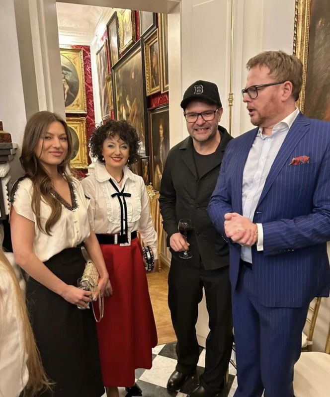 Kożuchowska, Karolak i Ogórek na salonach u księcia. Ciekawy dobór strojów