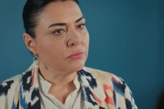 Panna młoda, odcinek 21: powrót Beyzy do rezydencji oznacza początek cynicznej gry wymierzonej w Hancer