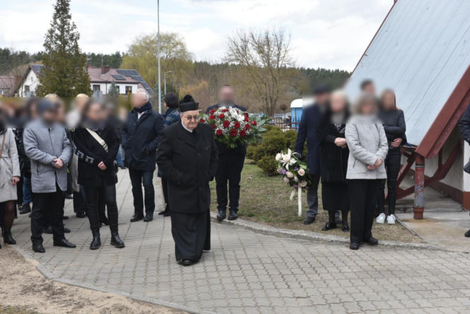 Tadeusz Rydzyk na pogrzebie wybitnego tenora pod Bydgoszczą