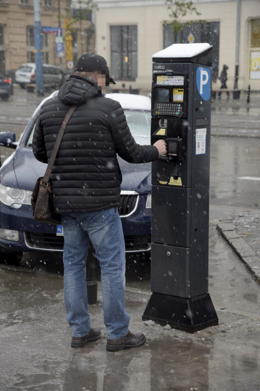 Nowa strefa płatnego parkowania na Pradze-Północ. Na których ulicach staną parkomaty?