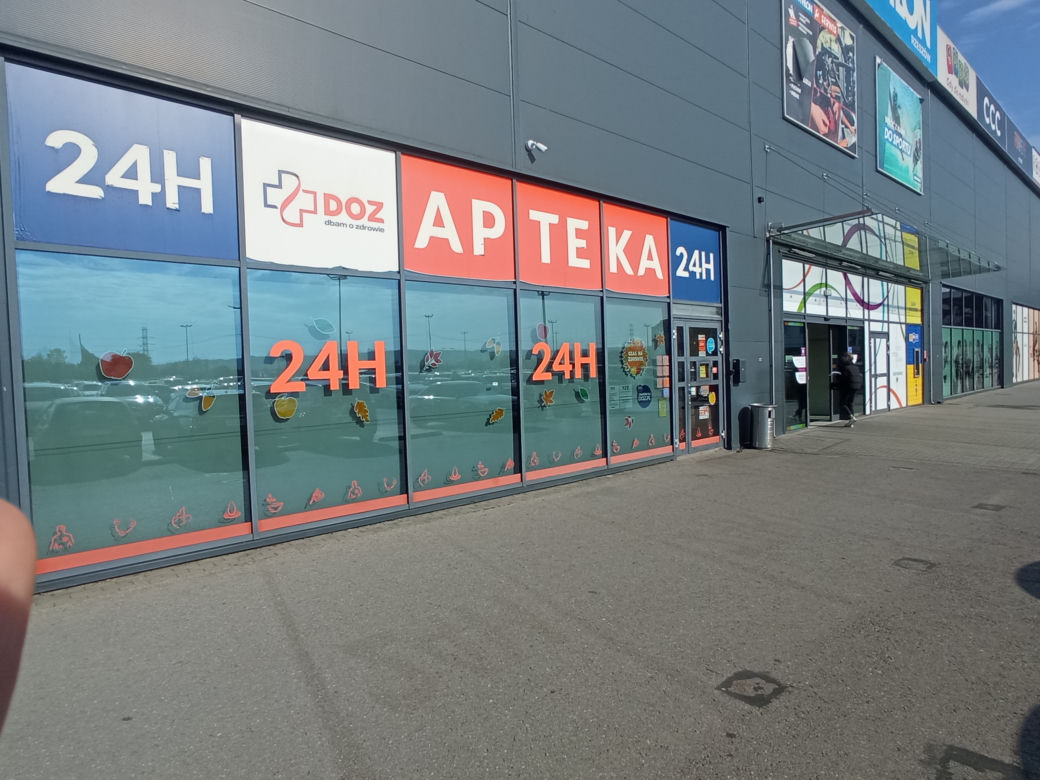 APTEKA "Dbam o Zdrowie", al. Rejtana 65, 35-326 Rzeszów.