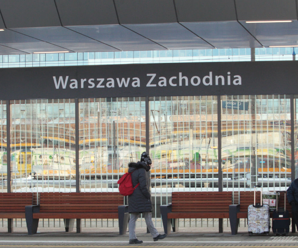 Koszmar na Warszawie Zachodniej. Reanimacja Ukrainki na peronie. Dramat na oczach rodziny