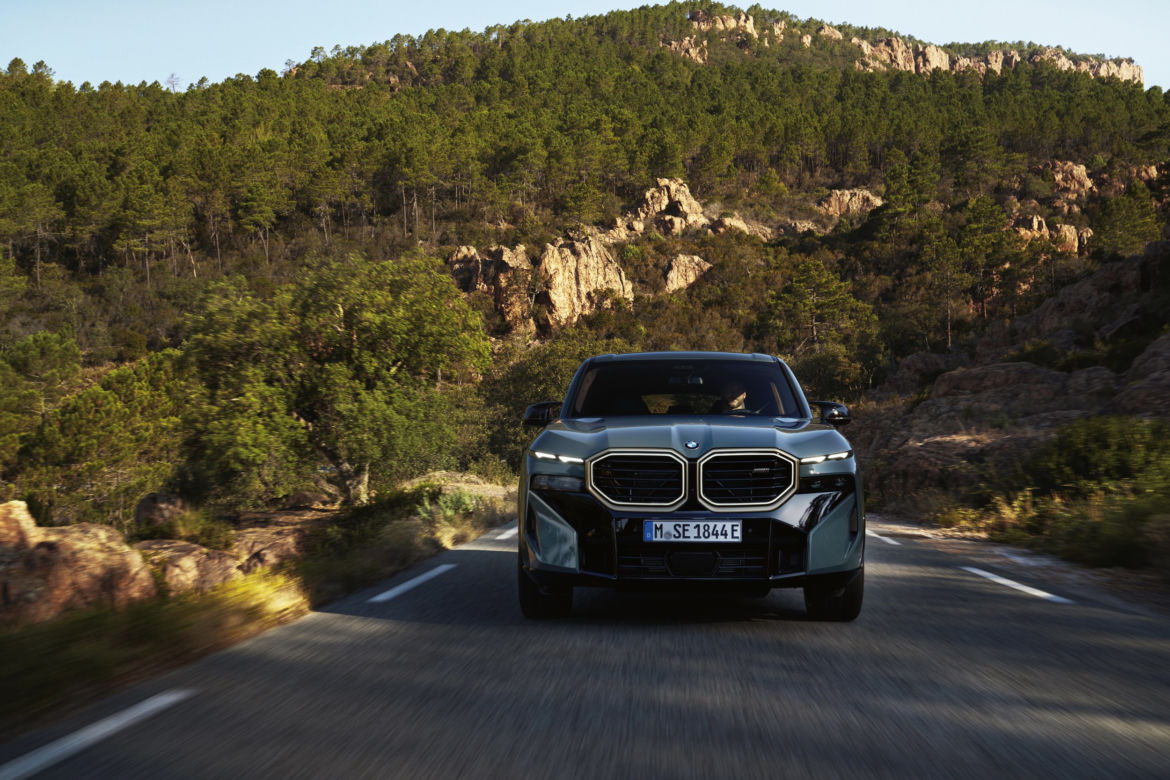BMW XM (2023)