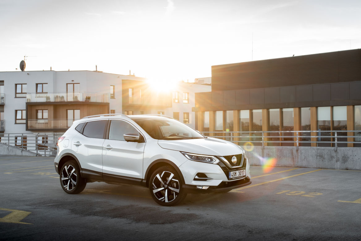 Nissan Qashqai 1.3 DIG-T 160 KM AT Tekna+