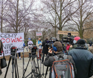 PROTEST HOTELARZY 1.03.2021 - domagają się natychmiastowego otwarcia ich branży!