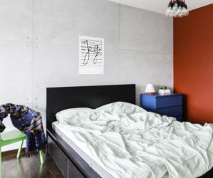 Loft w kolorach betonu i cegły
