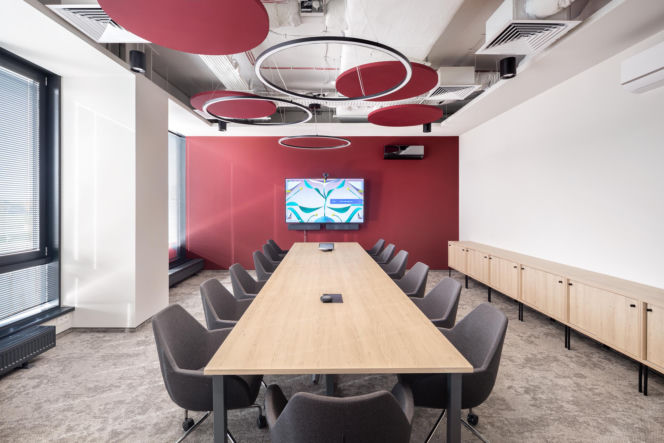 Biuro przy centrum dystrybucyjnym Auchan w Wilczej Górze