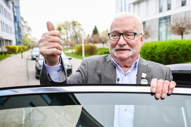 Duda, Komorowski, Kwaśniewski i Wałęsa. Oto byli prezydenci objęci podwyżkami