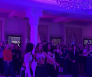 Blanka wpadła na studniówkę. W takim stroju wystąpiła. Odpowiednio do okazji?