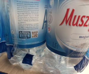 Zapłacisz więcej za zakupy? Biedronka i Lidl doliczają kaucję bez ostrzeżenia!