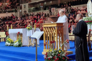 Szychy polityczne dotarły na urodziny Radia Maryja. Mamy dużo zdjęć ze środka hali