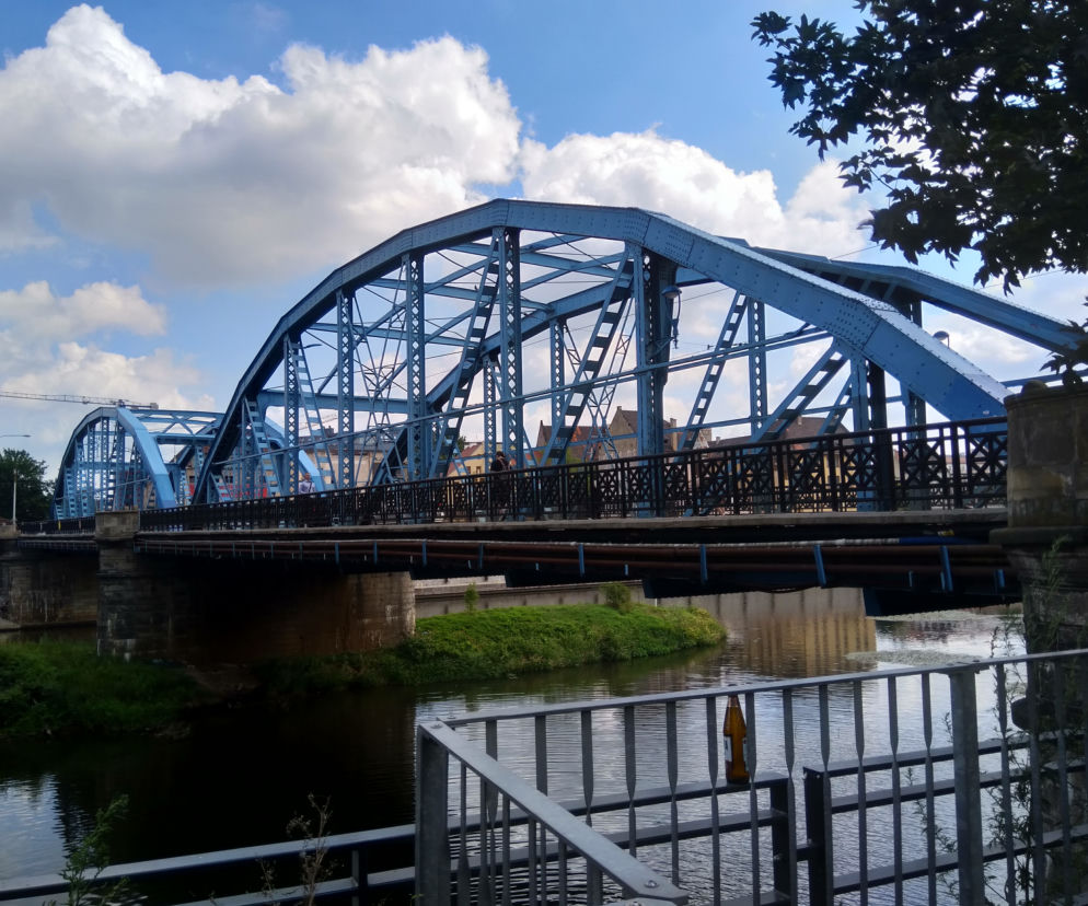 Tramwaje w stronę Osobowic i Dworca Nadodrze nie pojadą przez most Sikorskiego. I to nawet przez dwa miesiące