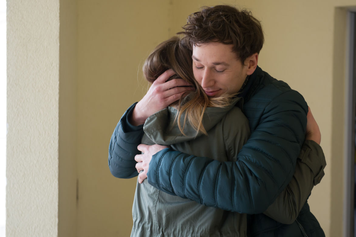 Na Wspólnej 2309, Ola (Marta Wierzbicka), Błażej (Jakub Świderski)