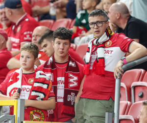 Widzew Łódź - Lech Poznań: Zdjęcia kibiców z meczu 6. kolejki PKO BP Ekstraklasy