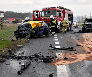 Koszmarny wypadek na DK3 pod Wolinem. Nie żyje młody mężczyzna